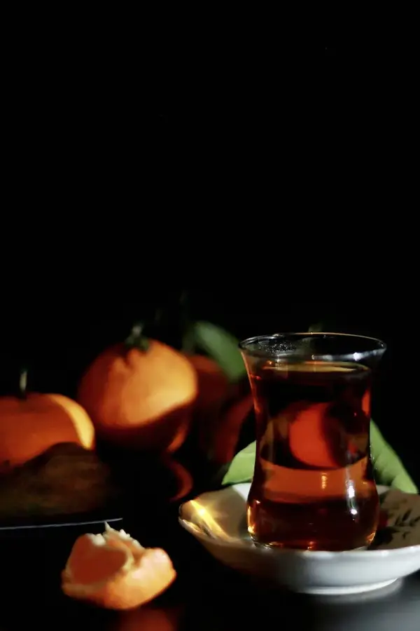 How Turmeric Tea Boosts Your Mood: A Daily Ritual